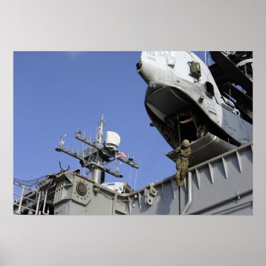 Een soldaat met snelle touwen poster (Voorkant)