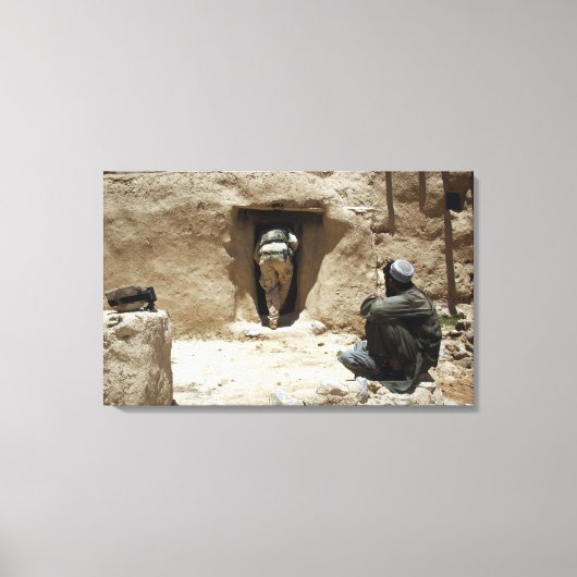 Een soldaat van de Nationale Garde Canvas Afdruk (Voorkant)