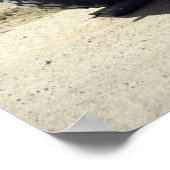 Een soldaat zorgt voor de veiligheid van mariniers poster (Hoek)