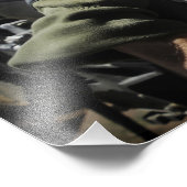 Een soldaat zorgt voor veiligheid foto afdruk (Hoek)