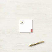 Een soort modern kunstmonogram. Brief W Post-it® Notes (Op bureau)