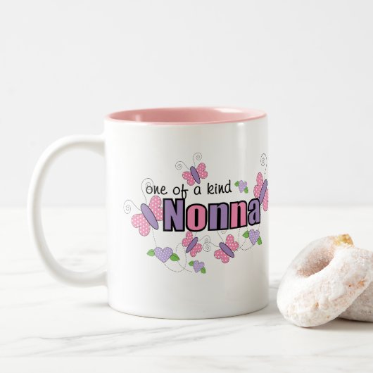 Een soort nonna tweekleurige koffiemok (Met donut)