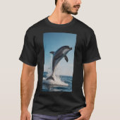 Een speelse dolfijn die uit het water springt t-shirt (Voorkant)