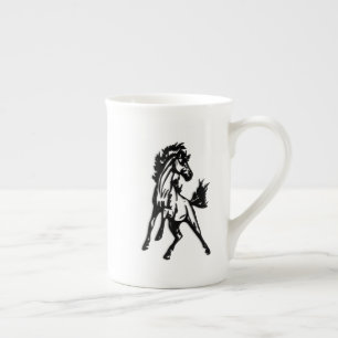 Een speelse springende paard in het wild porselein kop