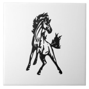 Een speelse springende paard in het wild tegeltje