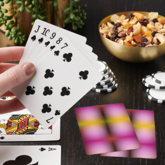 Een spel speelkaarten waaiert uit