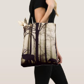 Een spel van de Leider volgen Tote Bag (Dichtbij)