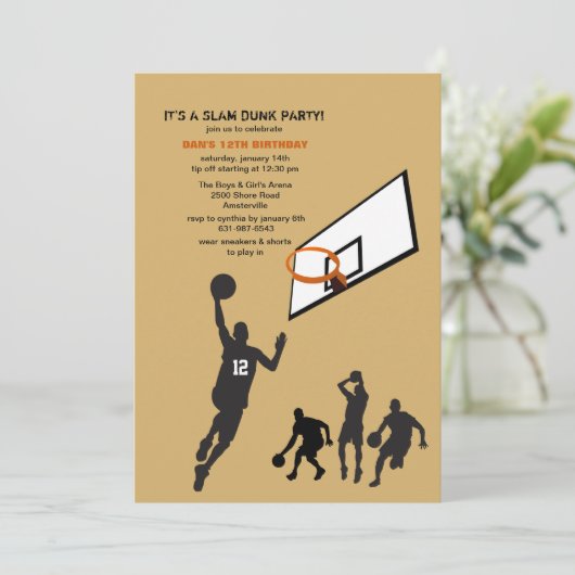 Een spel van de Uitnodiging van Hoops (Staand voorkant)