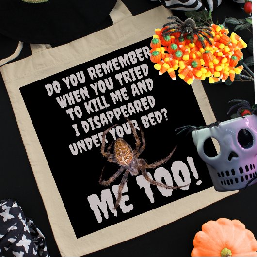 Een spin wraak Halloween Tote Bag