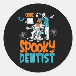 Een spookachtige tandarts eng tandheelkundig Hallo Ronde Sticker