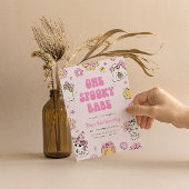 Een spooky babe groovy halloween 1e verjaardag kaart