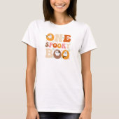 Een Spooky Boo Groovy Halloween Kat Ghost T-shirt (Voorkant)