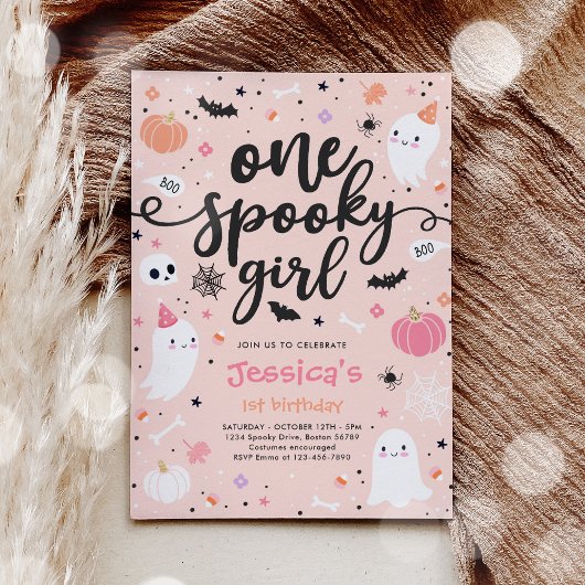 Eén Spooky Girl Cute Halloween Ghost 1e verjaardag Kaart