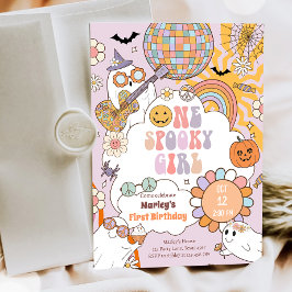 Een spooky meisje retro halloween eerste verjaarda kaart