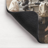 Een squad automatische wapenschutter zorgt voor ve muismat (Hoek)