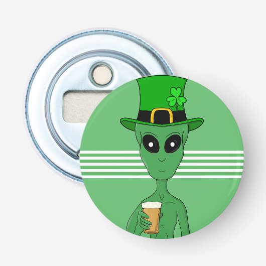 Een St. Patrick's Alien Button Flesopener (Voorkant)