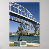 Een standbeeld van Thomas Edison door de lokale ku Poster (Voorkant)