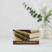 Een stapel oude boeken visitekaartje (Staand voorkant)