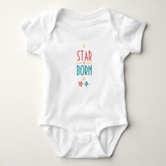 Een Star is een Born Baby bodysuit. Romper