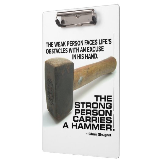Een sterke persoon draagt een hamer - Gym Workout Klembord (Links)