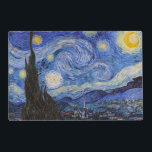 Een Sterrennacht: Saint Remy van Vincent van Gogh Gelamineerde Placemat<br><div class="desc">Het jaar is 1889. Vincent van Gogh is een patiënt in het Saint-Paul-de-Mausole asiel in Saint-Rémy-de-Provence, Frankrijk. Hij lijdt aan een psychische aandoening en zijn artsen hebben hem geadviseerd om binnen te blijven en niet te schilderen. Maar Van Gogh kan de drang tot creëer niet weerstaan en brengt zijn dagen...</div>