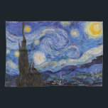 Een Sterrennacht: Saint Remy van Vincent van Gogh Theedoek<br><div class="desc">Het jaar is 1889. Vincent van Gogh is een patiënt in het Saint-Paul-de-Mausole asiel in Saint-Rémy-de-Provence, Frankrijk. Hij lijdt aan een psychische aandoening en zijn artsen hebben hem geadviseerd om binnen te blijven en niet te schilderen. Maar Van Gogh kan de drang tot creëer niet weerstaan en brengt zijn dagen...</div>