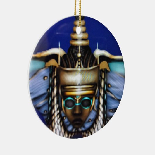 een stevige afrocentrieke keramisch ornament (Rechts)