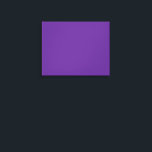 Een stevige paarse achtergrond met een witte vierk canvas afdruk<br><div class="desc">Deze minutieus ontworpen print heeft een opvallende massieve paarse achtergrond met een wit vierkant in het midden, wat een gedurfde en verfijnde visuele impact oplevert. De eenvoud van het ontwerp maakt het een veelzijdig stuk dat moeiteloos elke ruimte kan verbeteren met zijn moderne esthetiek.</div>