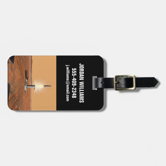 Een stijgend voertuig verlaat Mars. 2 Bagagelabel (Voorkant horizontaal)