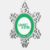 Een Stir veroorzaken Tin Sneeuwvlok Ornament (Rechts)