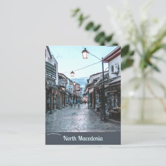 Een straat in Skopje Noord-Macedonië Briefkaart (Staand voorkant)
