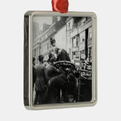 Een straatongeval metalen ornament (Rechts)