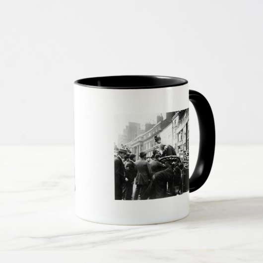 Een straatongeval mok (Voorkant rechts)