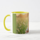 Een stralende Helena Chevalier in Flowering Meadow Mok (Links)