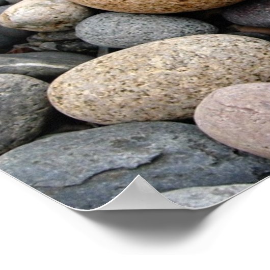 Een strand van Rocks Poster (Hoek)