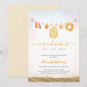 Een strandbabe is onderweg naar het Baby shower Kaart (Voorkant / Achterkant)