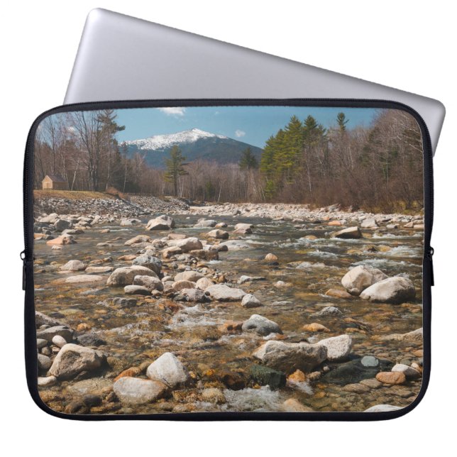 Een stromende rivier met helder water dat stroomt laptop sleeve (Voorkant)