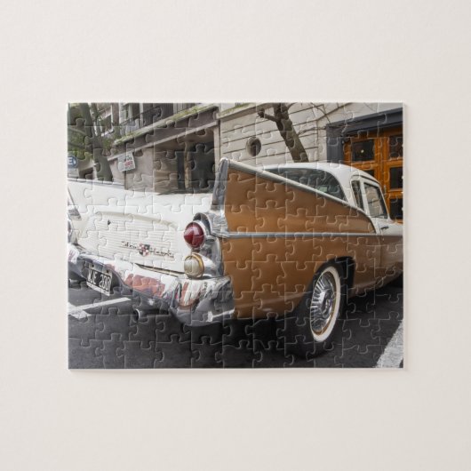 Een Studebaker Silver Hawk klassieke auto geparkee Legpuzzel (Horizontaal)