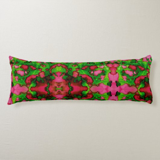 Een studie in roze en groen lichaamskussen (Voorkant)