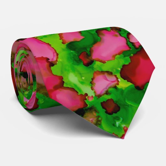 Een studie in roze en groen stropdas (Opgerold)