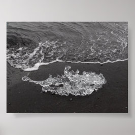 Een stuk ijs op het Diamond strand Poster