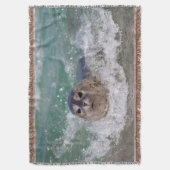 Een surfen op een baby-zeehond deken (Voorkant Verticaal)