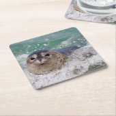 Een surfen op een baby-zeehond kartonnen onderzetters (Schuin)