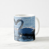 Een Swan Heart Kiss, Reflections of Love Koffiemok (Voorkant rechts)