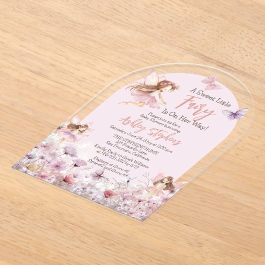 Een Sweet Little Fairy Wildflowers Meisje Baby sho Acryl Uitnodigingen (Laagn)