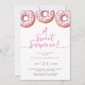 Een Sweet Surprise Sprinkle Donuts Girl Baby showe Kaart (Voorkant)