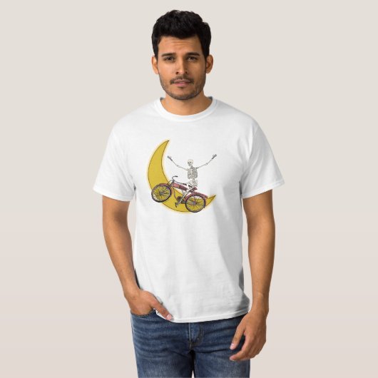 Een T-shirt met skelet (Voorkant volledig)