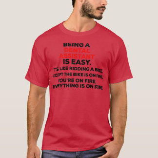 Een tandheelkundige assistent Classic TShirt