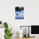 Een technicus voor het verwijderen van explosieven poster (Thuiskantoor)