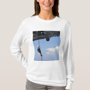 Een technicus voor het verwijderen van explosieven t-shirt